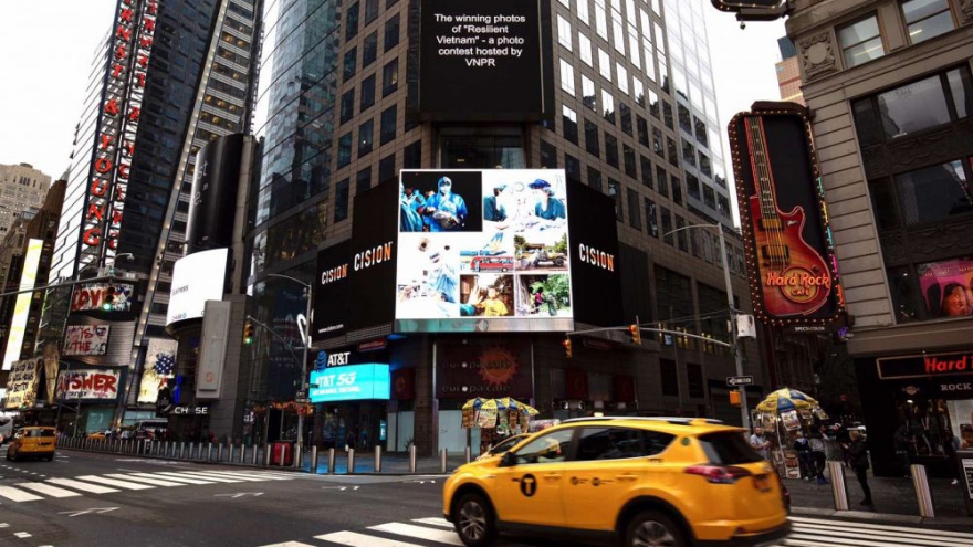 “Resilient Vietnam” photo contest winners shown in Times Square